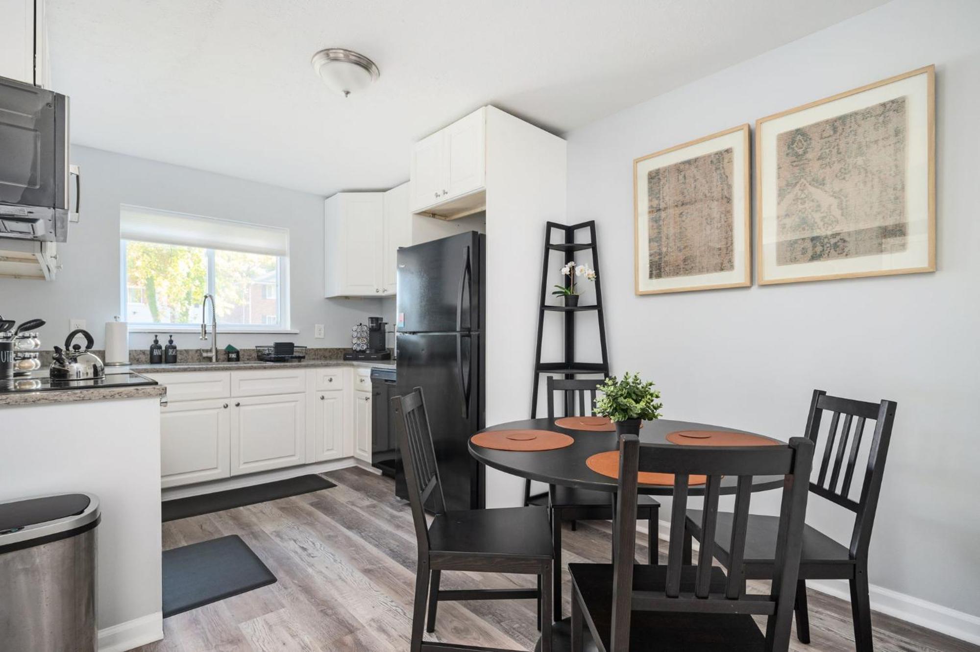 Quiet & Quaint Apartment, 5 Mins To Airport And 15 Mins To Downtown AtlantaAtlanta  Kültér fotó