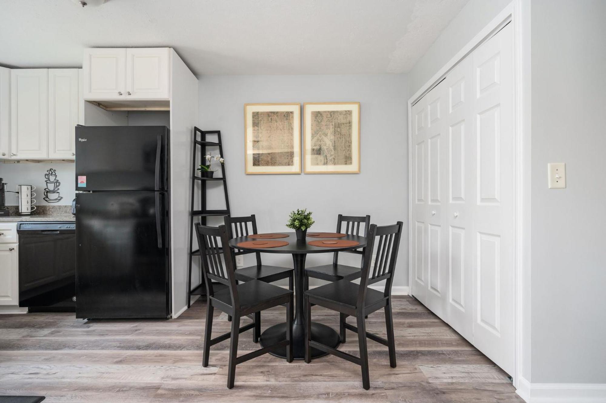 Quiet & Quaint Apartment, 5 Mins To Airport And 15 Mins To Downtown AtlantaAtlanta  Kültér fotó