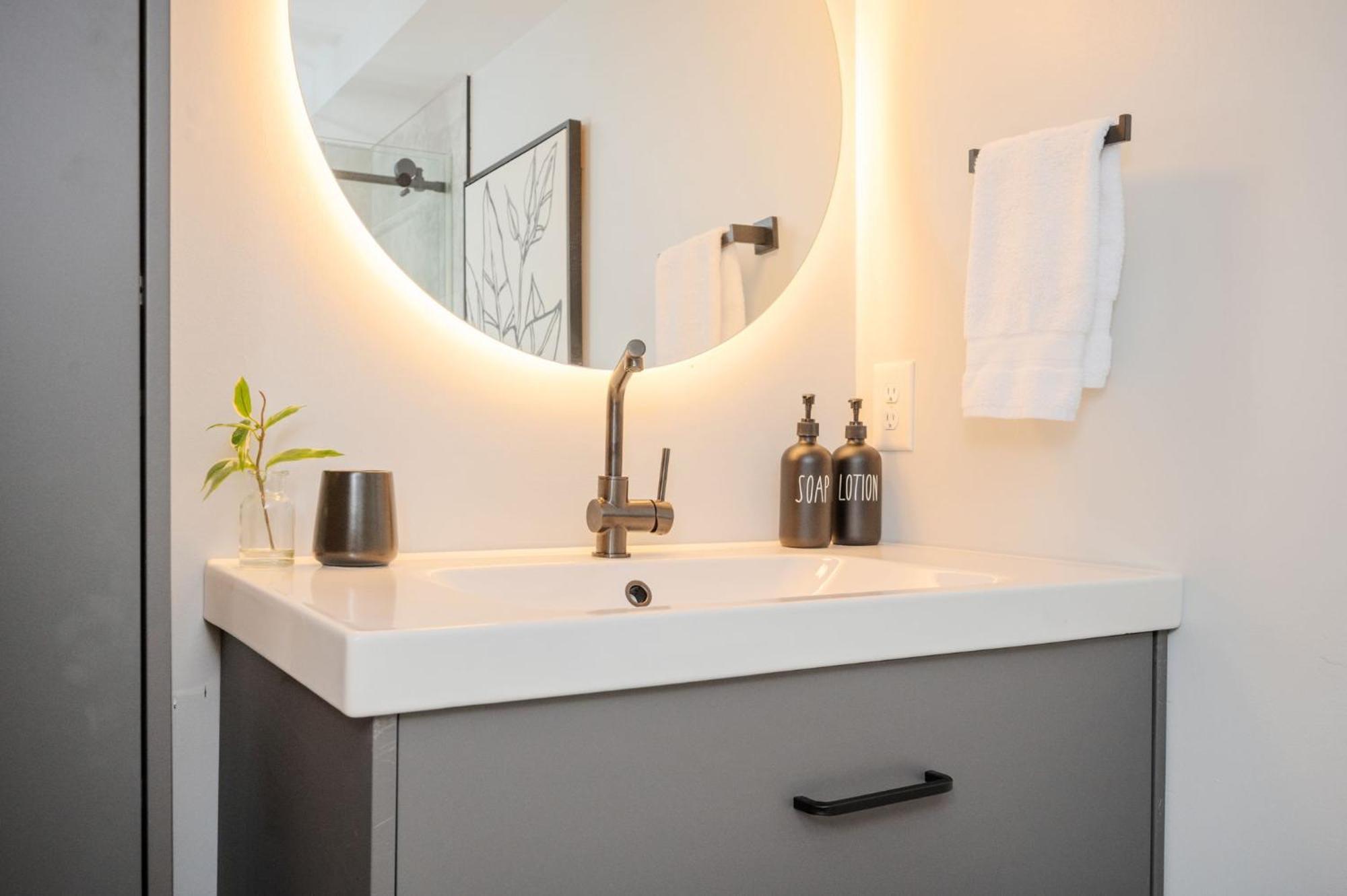 Quiet & Quaint Apartment, 5 Mins To Airport And 15 Mins To Downtown AtlantaAtlanta  Kültér fotó